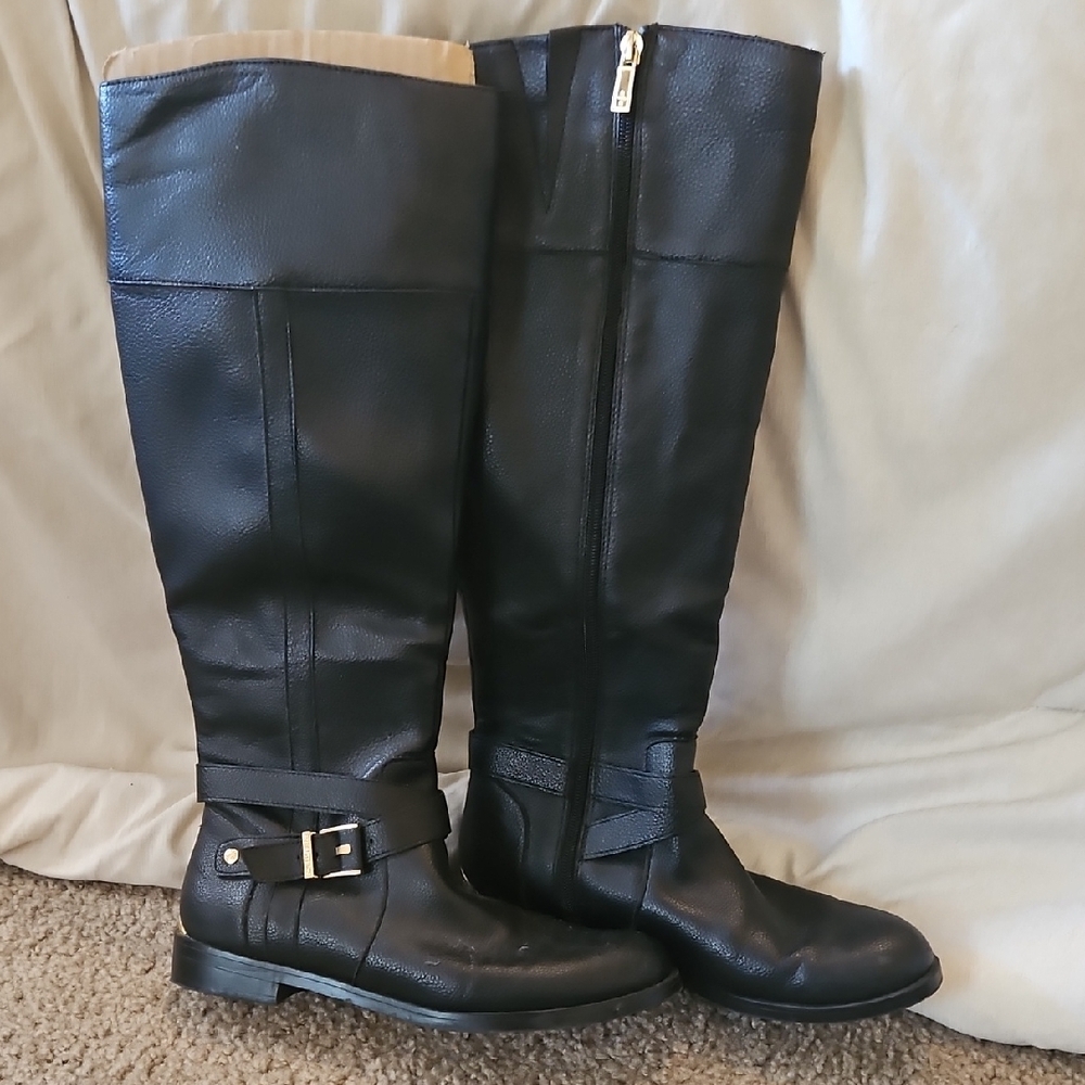 Black Knee-High Leather Boots